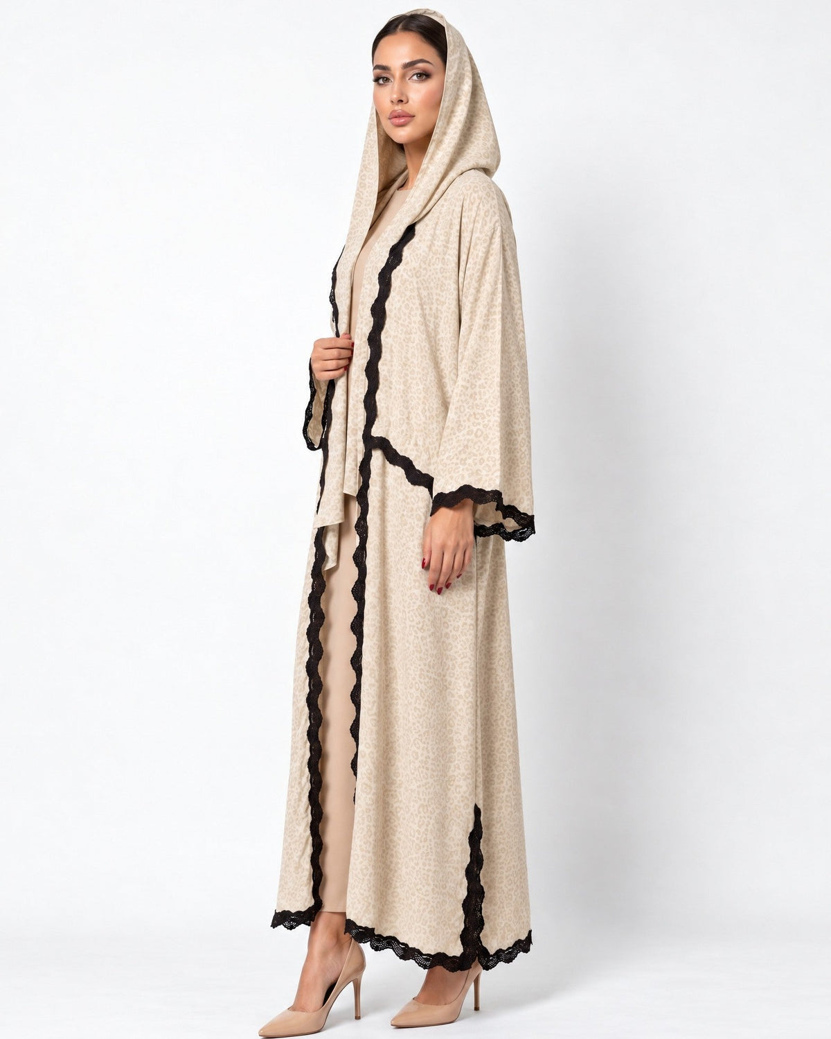 580SU-BE ABAYA - SUZAN MUZAFFAR - MIRA Y MANO