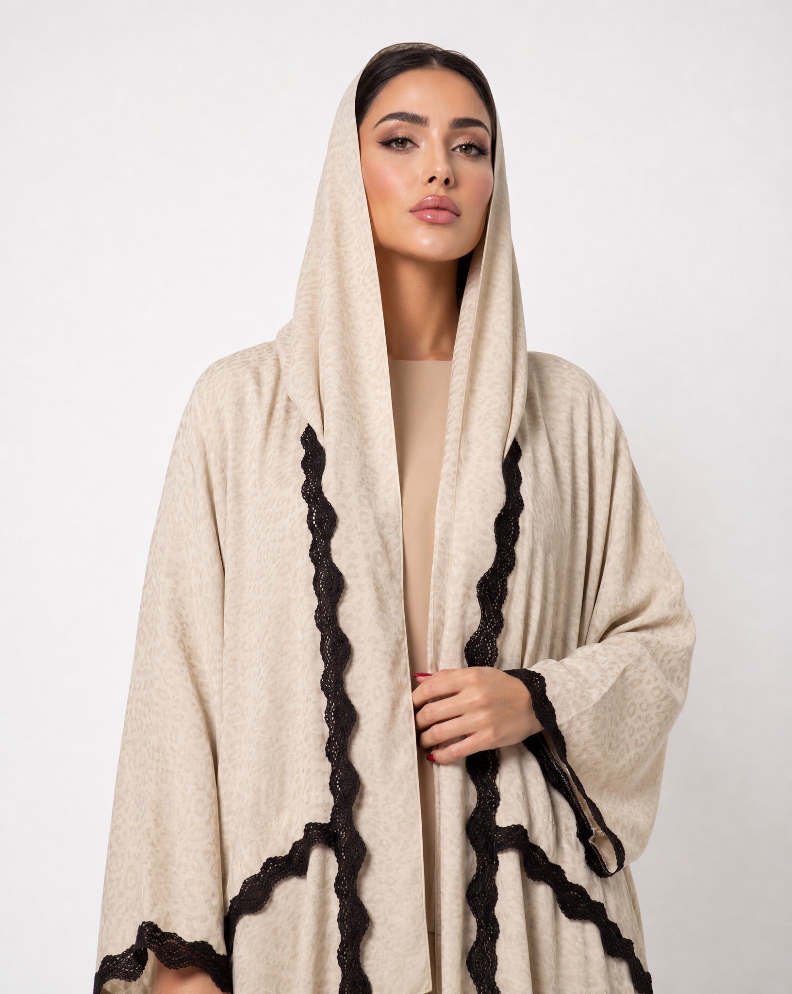 580SU-BG-Beige Linen Abaya - SUZAN MUZAFFAR - MIRA Y MANO