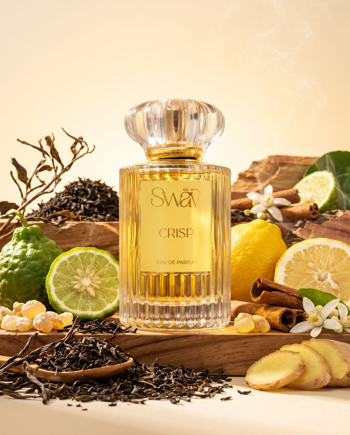 Crisp Perfume – Chinese Black Tea Guaiac Wood Olibanum - SWAV - MIRA Y MANO