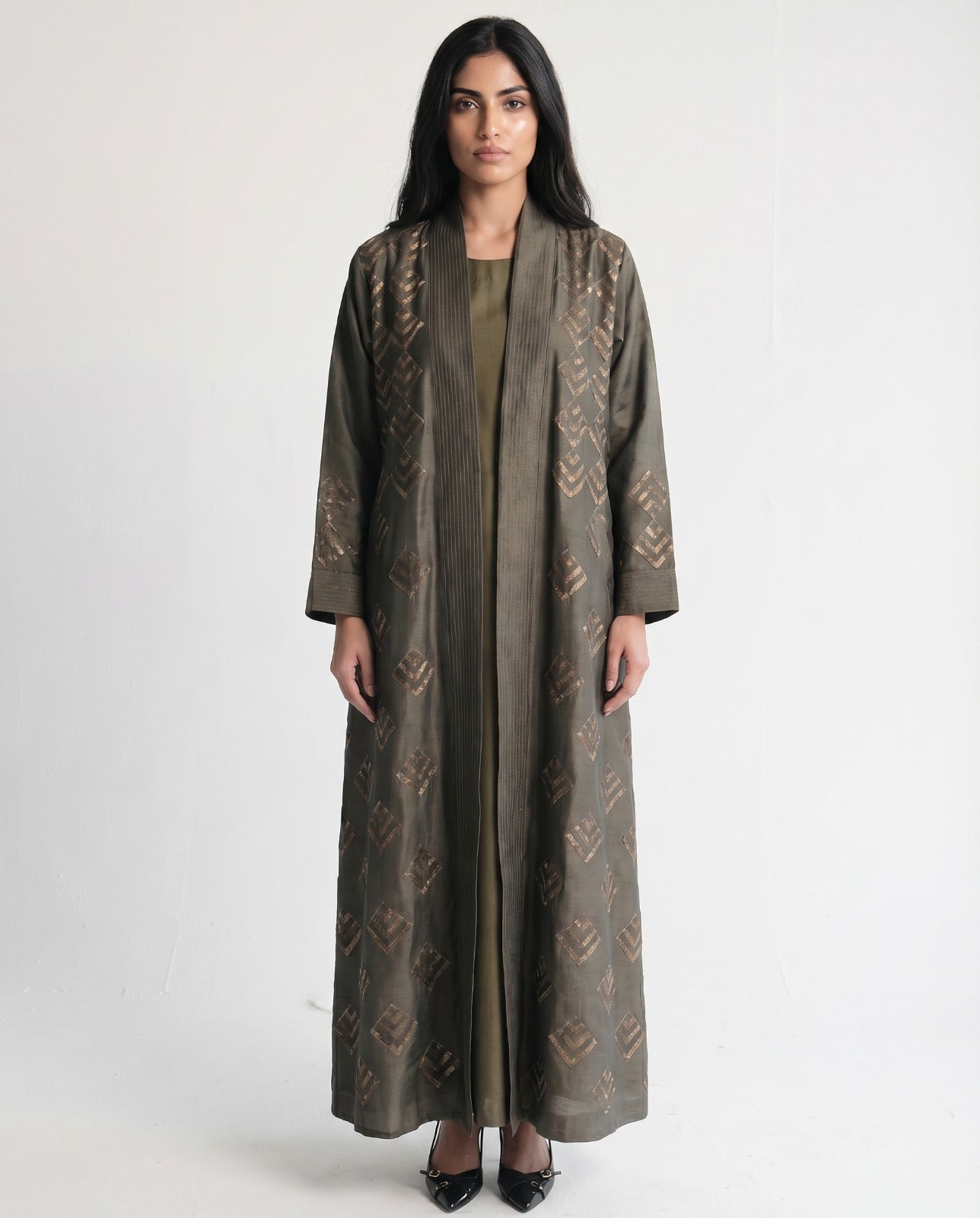 WILLOW OLIVE ABAYA - SWGT - MIRA Y MANO