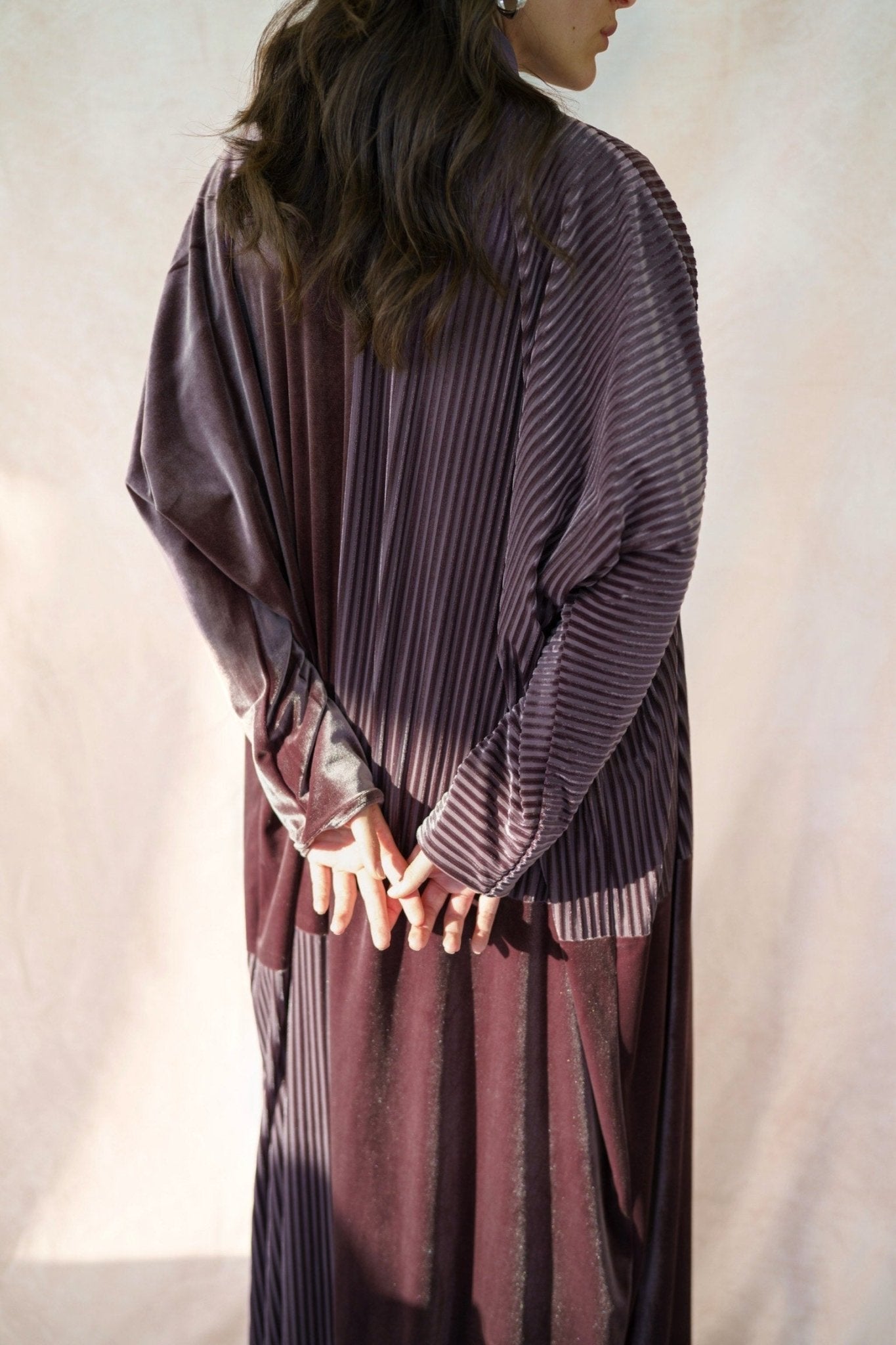 ALIGN MOCHA ABAYA - TEAL - MIRA Y MANO