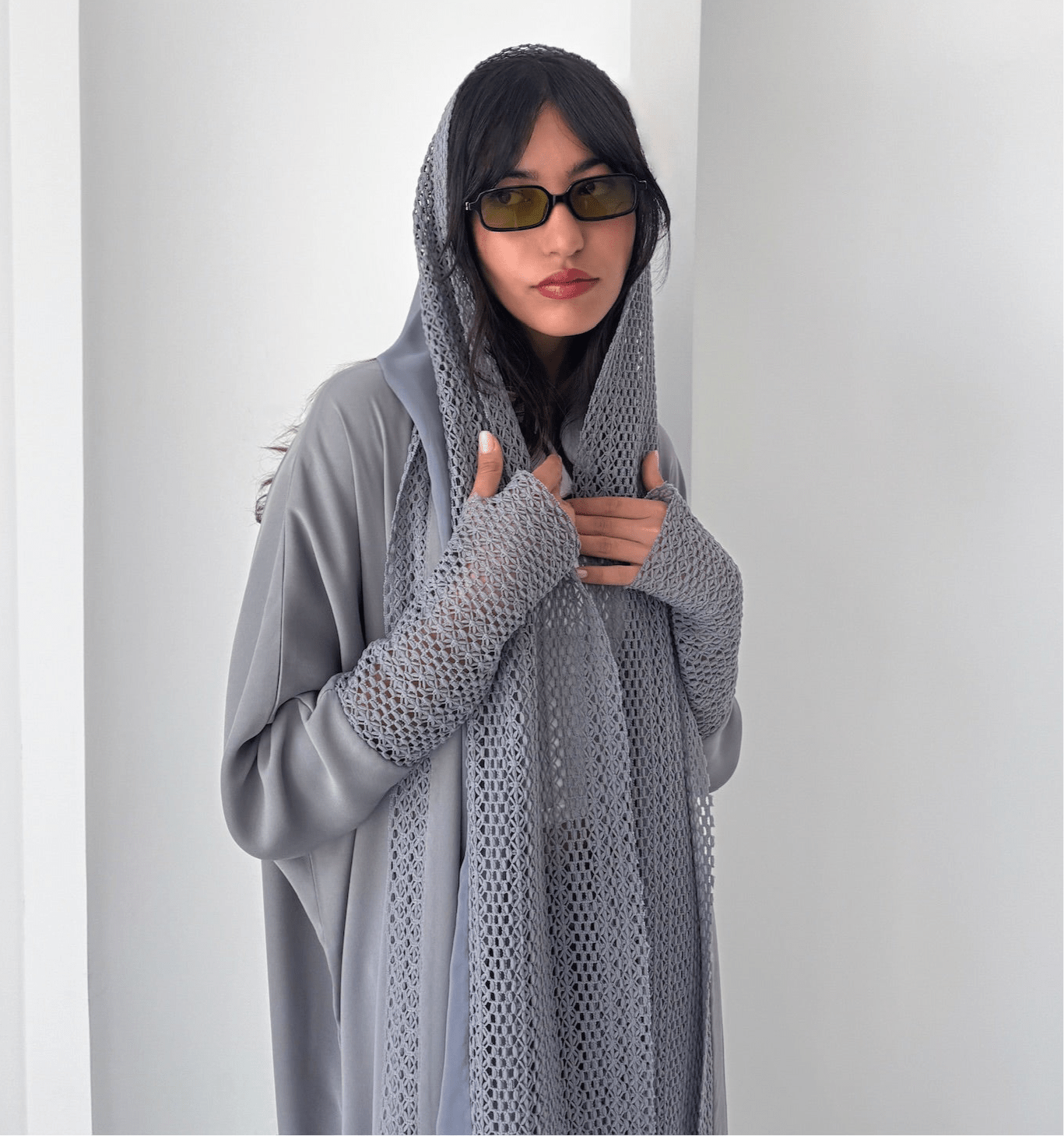 CS - GR ABAYA - TEAL - MIRA Y MANO