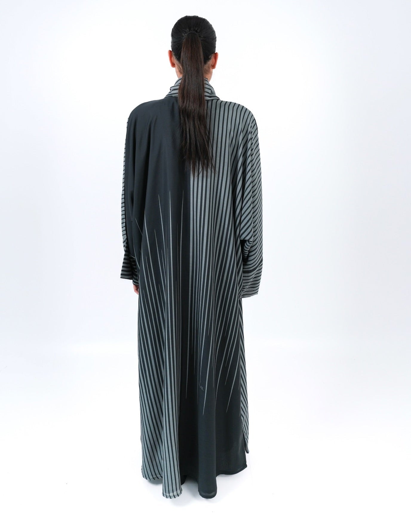 FLOW-G ABAYA - TEAL - MIRA Y MANO