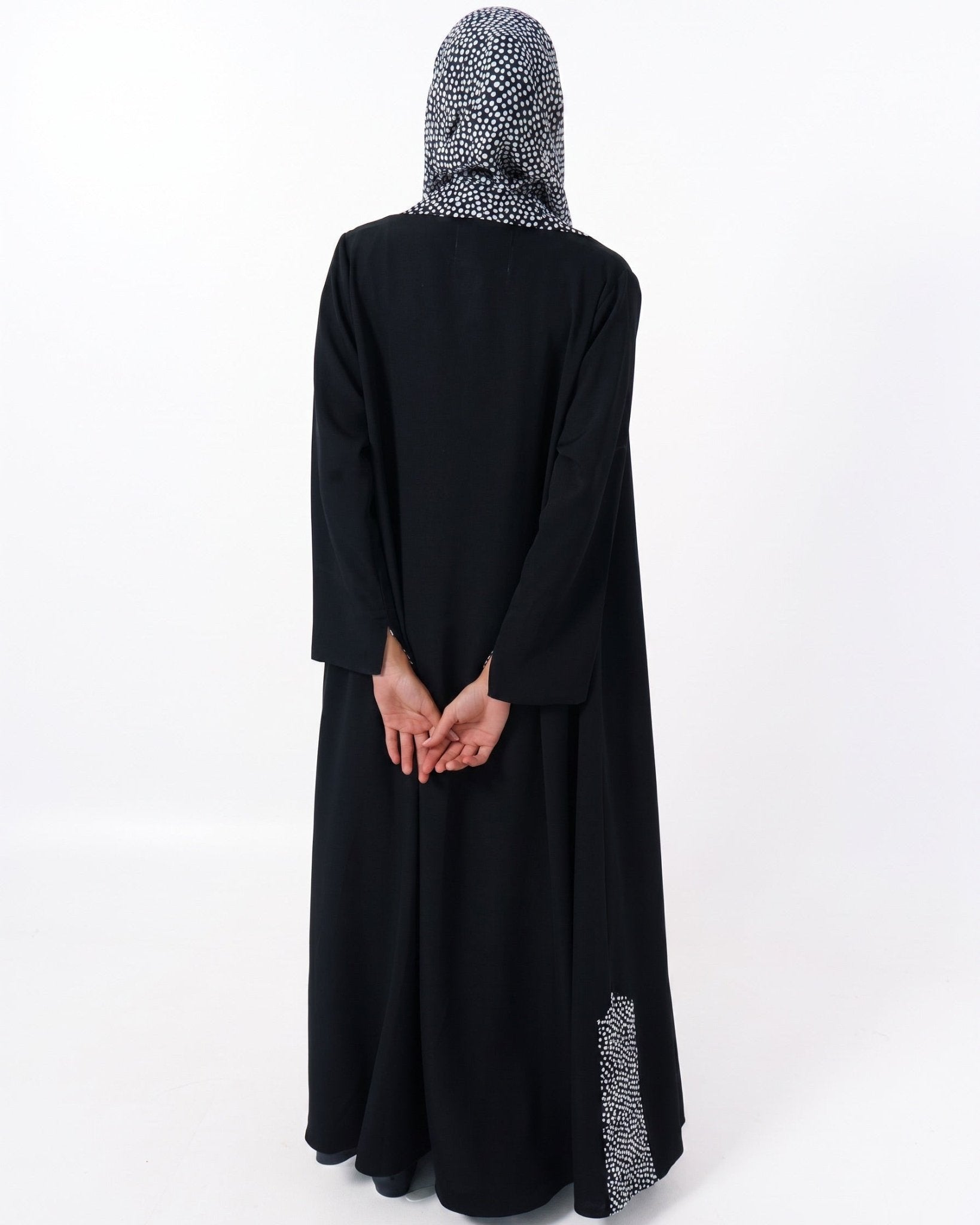 Scattered Suit-BK – Abaya – Product image 4