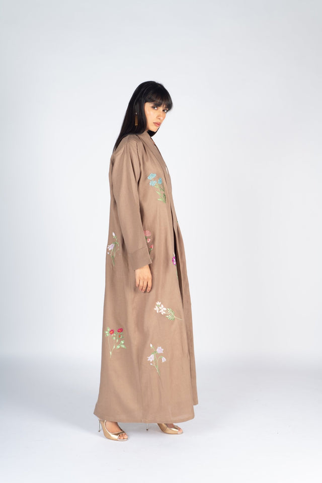 TH0960 ABAYA - THAA KSA - MIRA Y MANO