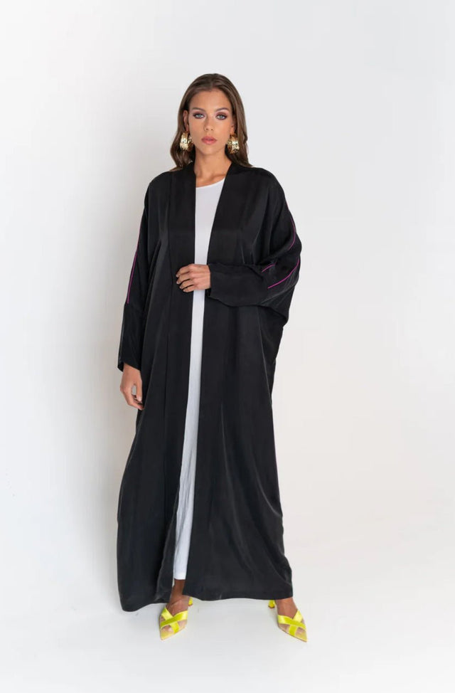 TH1294 ABAYAS - THAA KSA - MIRA Y MANO