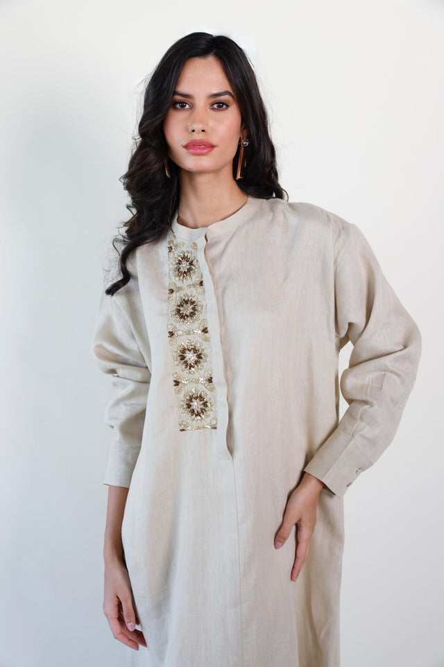 TH1512 KAFTAN - THAA KSA - MIRA Y MANO