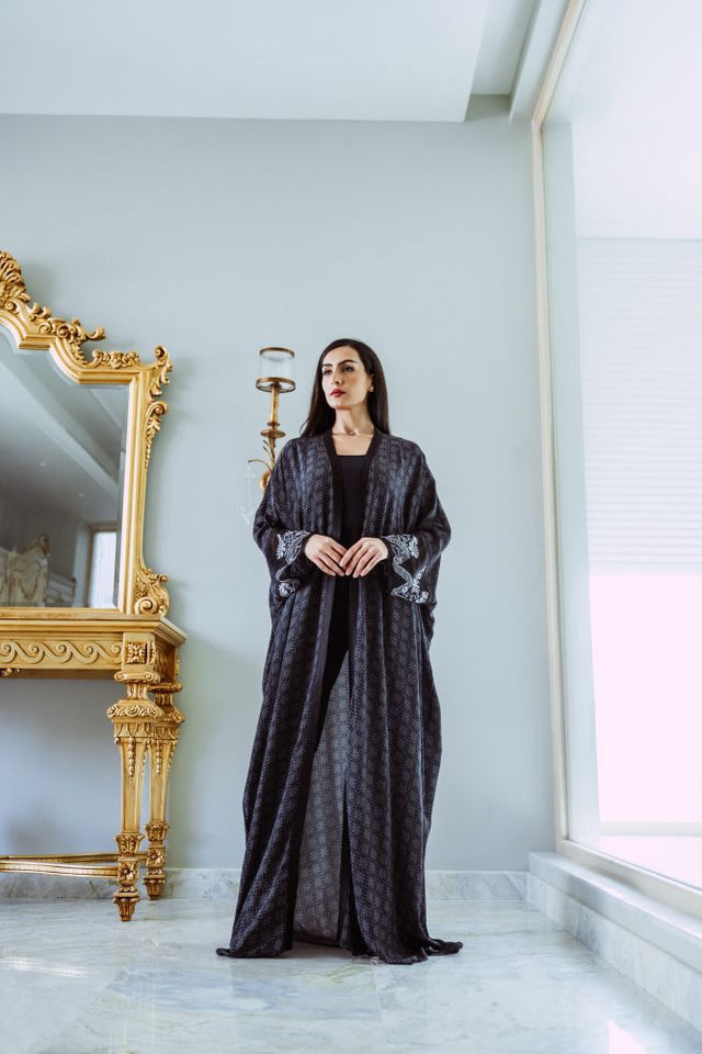 BT6325 - 8 ABAYA - THE DRESSING ROOM - MIRA Y MANO