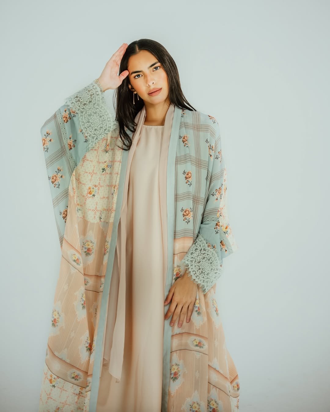 BT6330 - L ABAYA - THE DRESSING ROOM - MIRA Y MANO