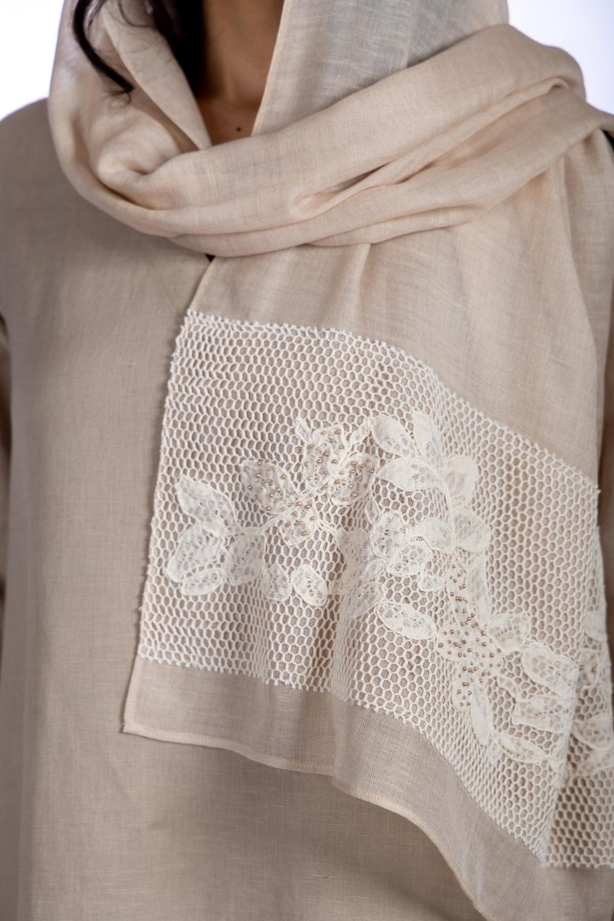 BT6364 - N SCARF - MIRA Y MANO