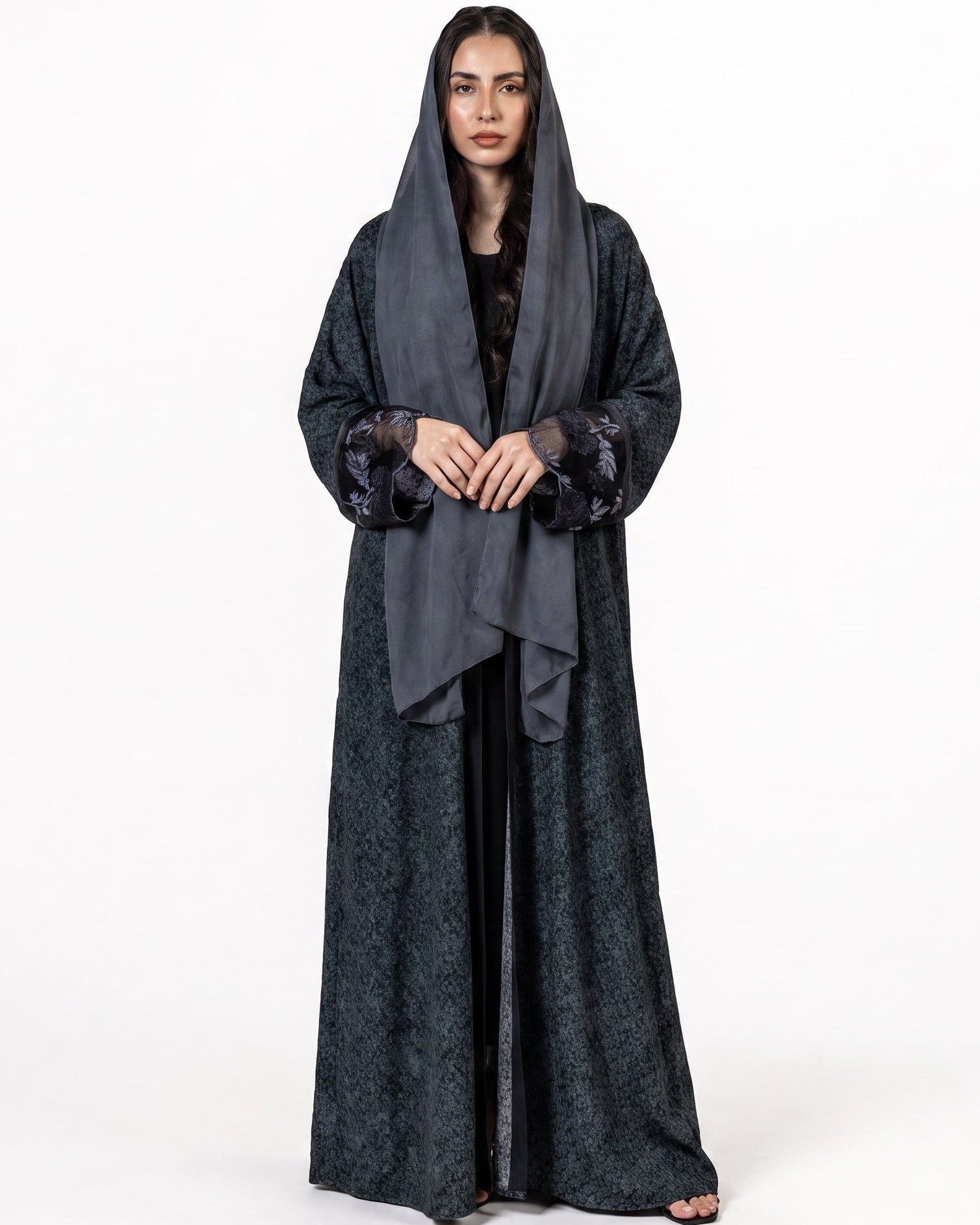 BT6529-Q ABAYA - THE DRESSING ROOM - MIRA Y MANO