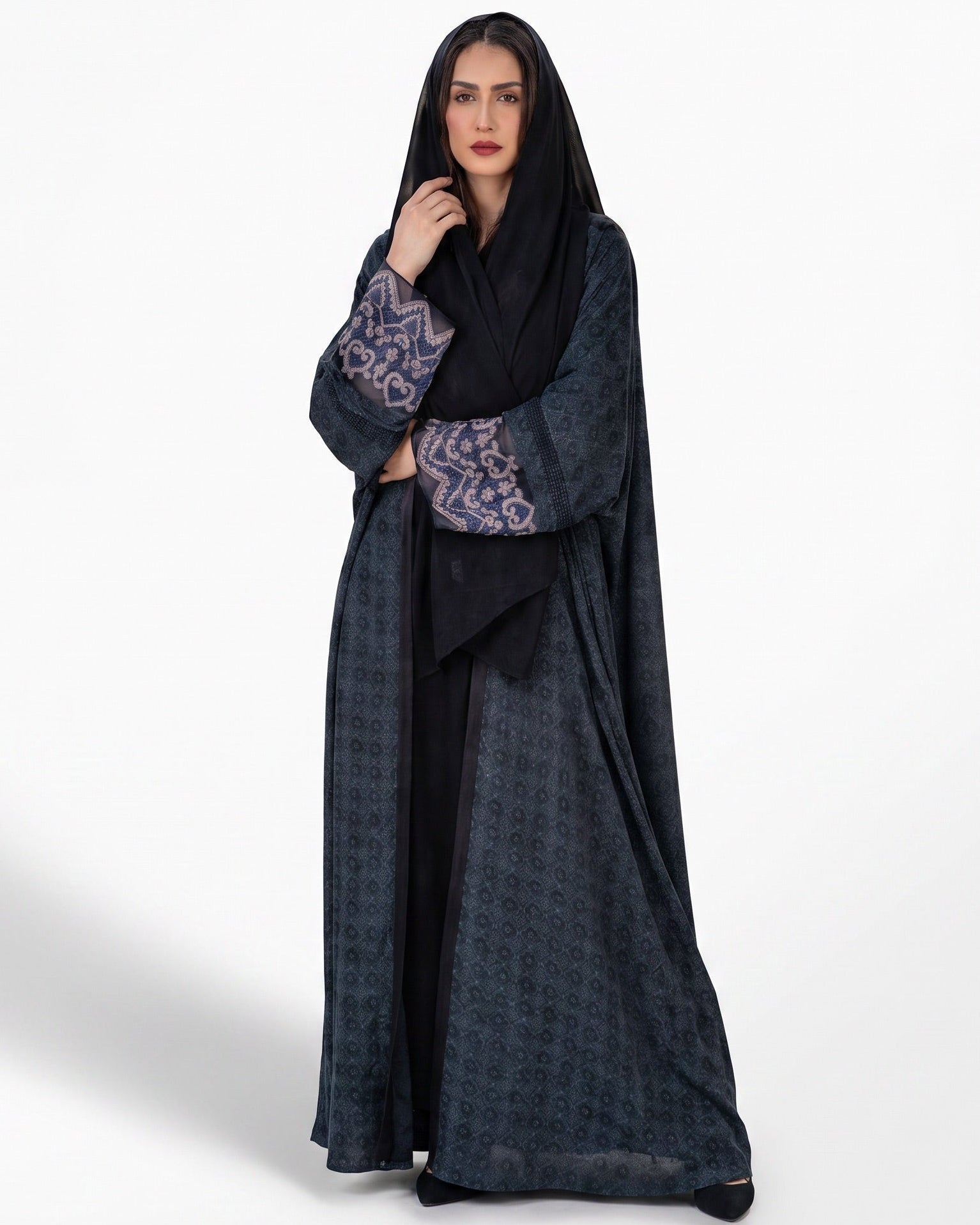 BT6529-S1 ABAYA - THE DRESSING ROOM - MIRA Y MANO