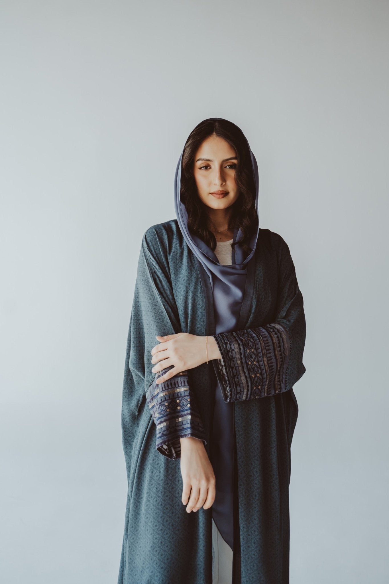 BT6562 - D ABAYA - THE DRESSING ROOM - MIRA Y MANO