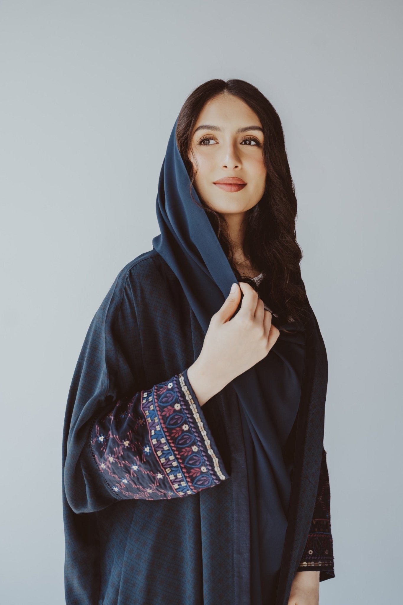 BT6562 - N ABAYA - THE DRESSING ROOM - MIRA Y MANO