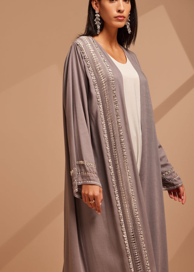 RAMADAN24LOOK10G ABAYA - THE ORPHIC - MIRA Y MANO