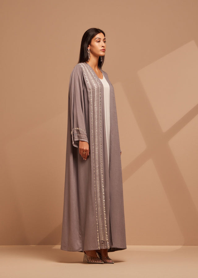 RAMADAN24LOOK10G ABAYA - THE ORPHIC - MIRA Y MANO