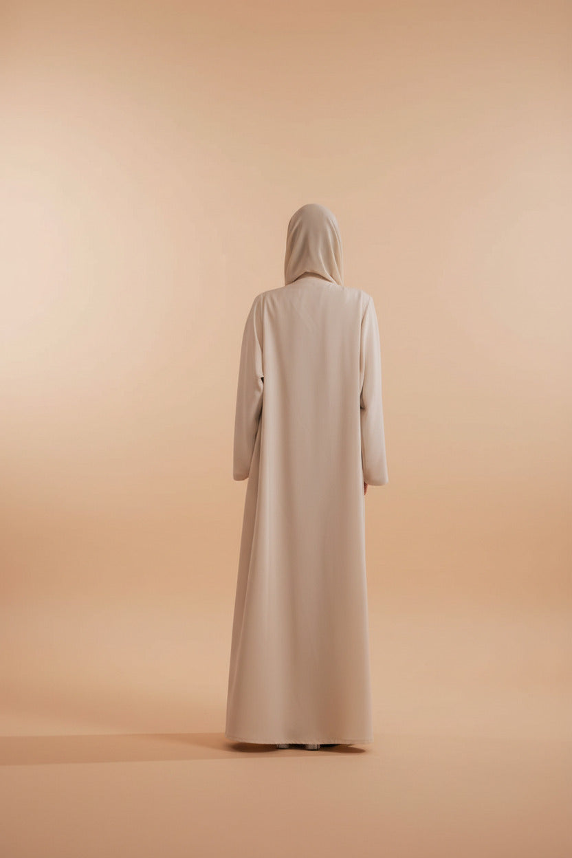 RAMADAN26LOOK02 ABAYA - THE ORPHIC - MIRA Y MANO