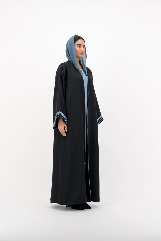 SUMMER24LOOKA15 ABAYA - THE ORPHIC - MIRA Y MANO