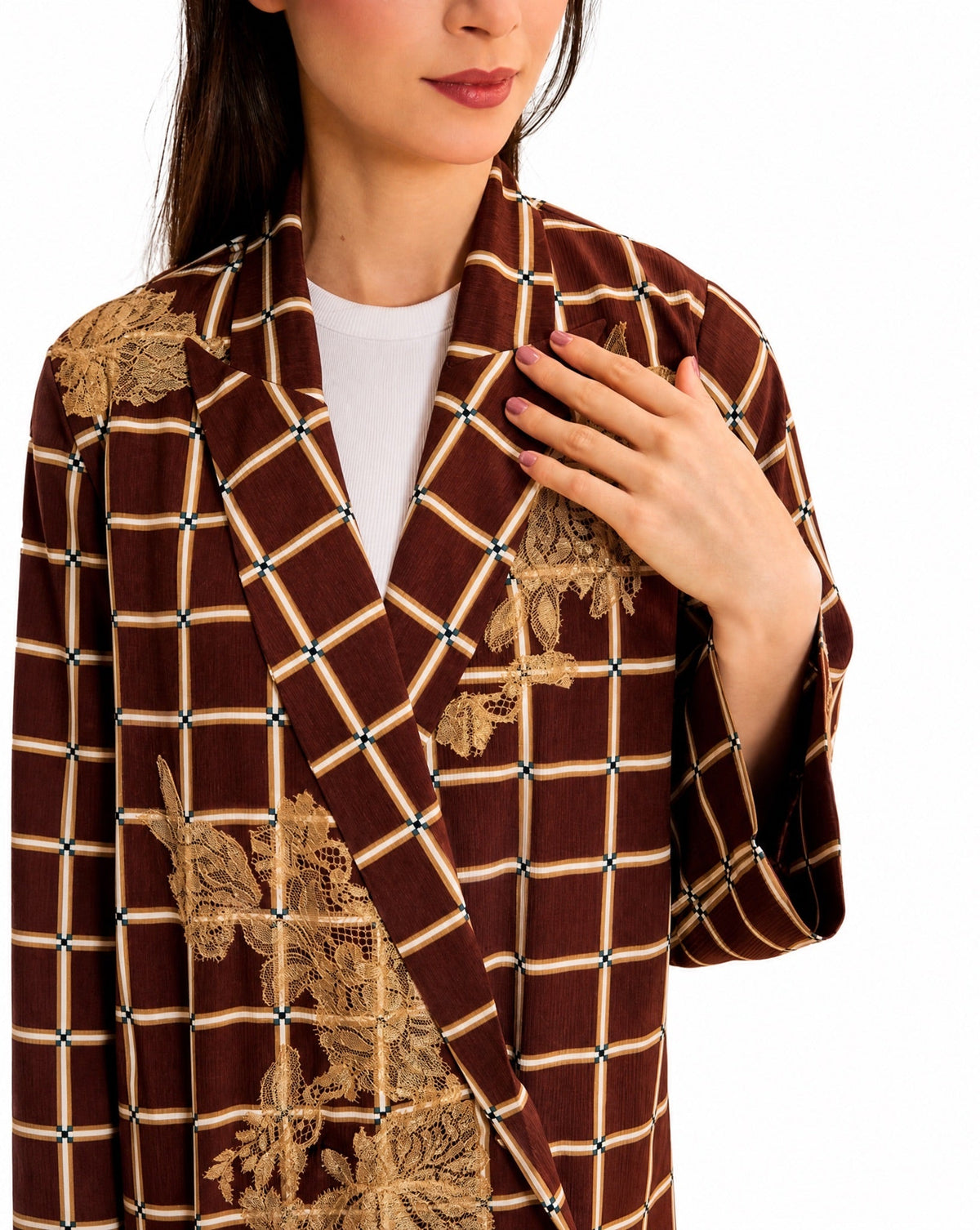 SUMMER26LOOK02 – عباية كريب بنية – صورة المنتج 2