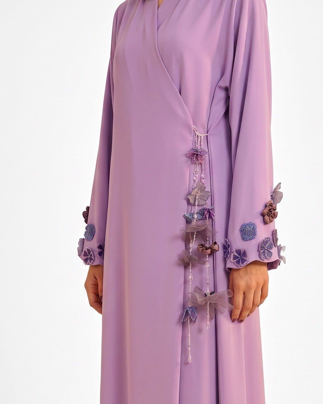 SUMMER26LOOK03 - Magenta Crepe Abaya - THE ORPHIC - MIRA Y MANO
