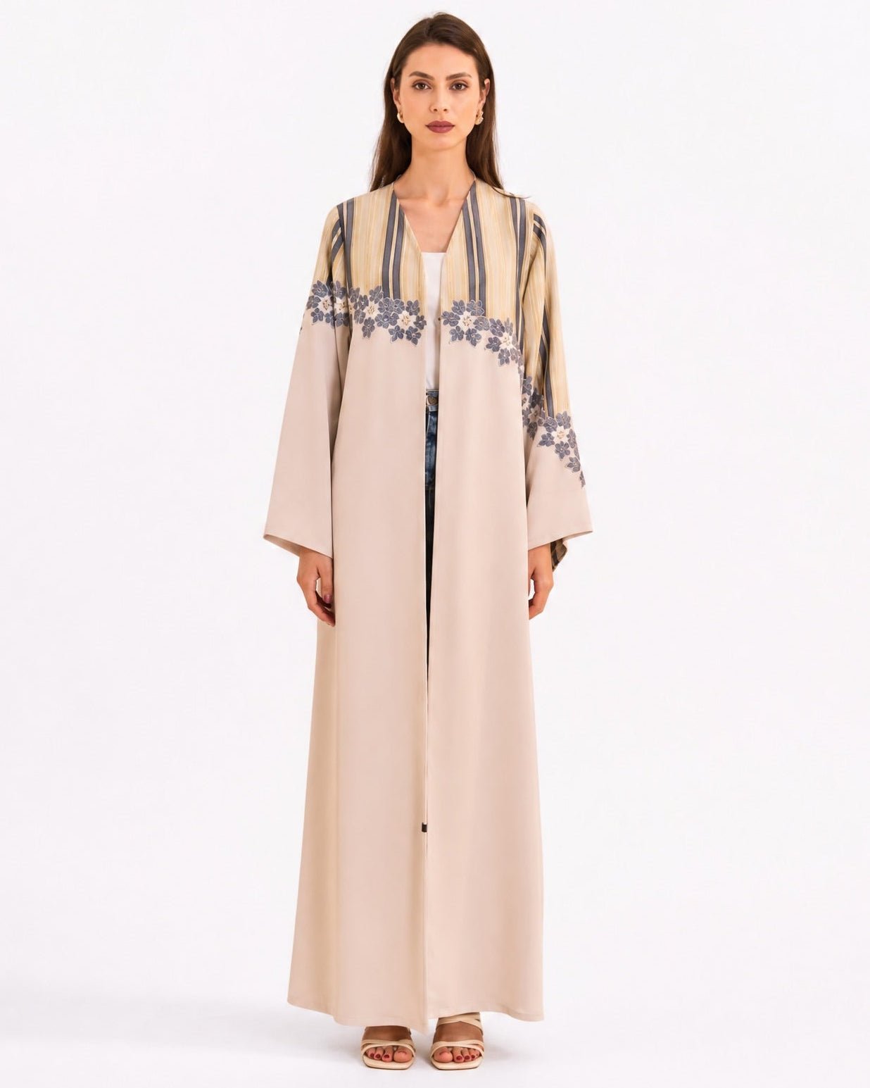 SUMMER26LOOK13 - Beige Crepe Abaya - THE ORPHIC - MIRA Y MANO