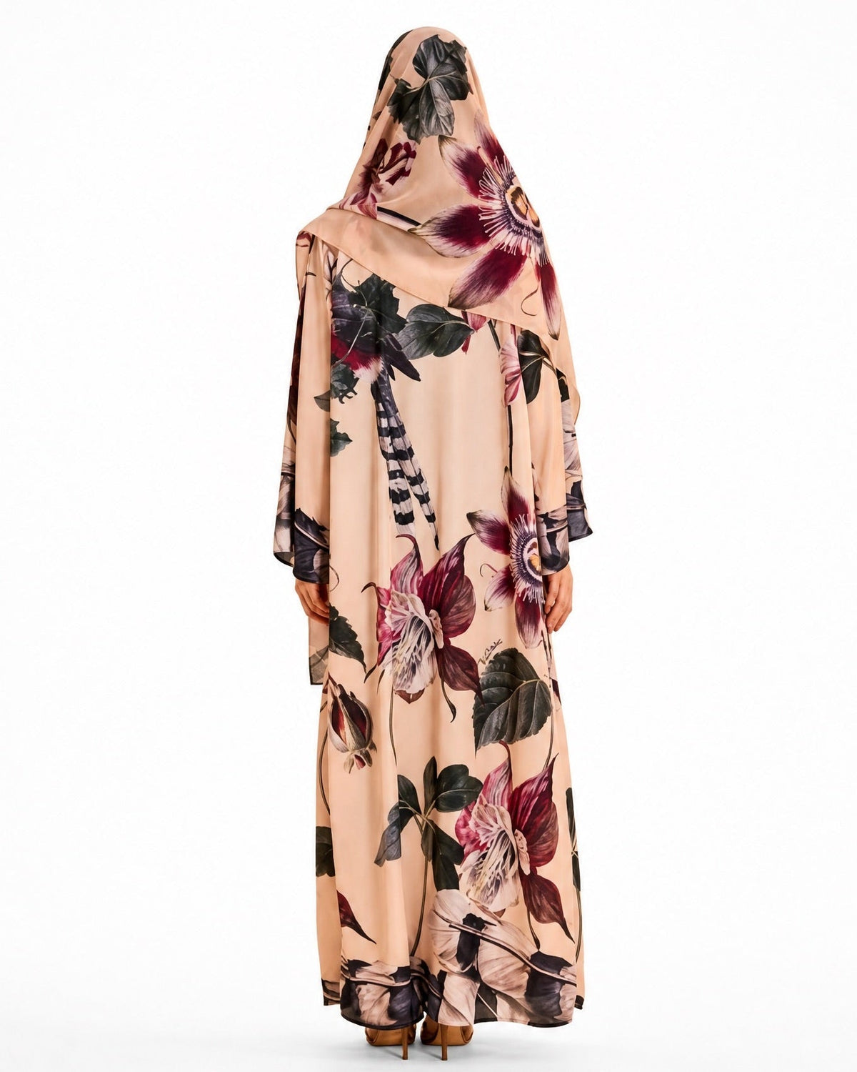SUMMER26LOOK16 – عباية حرير مطبوعة – صورة المنتج 3