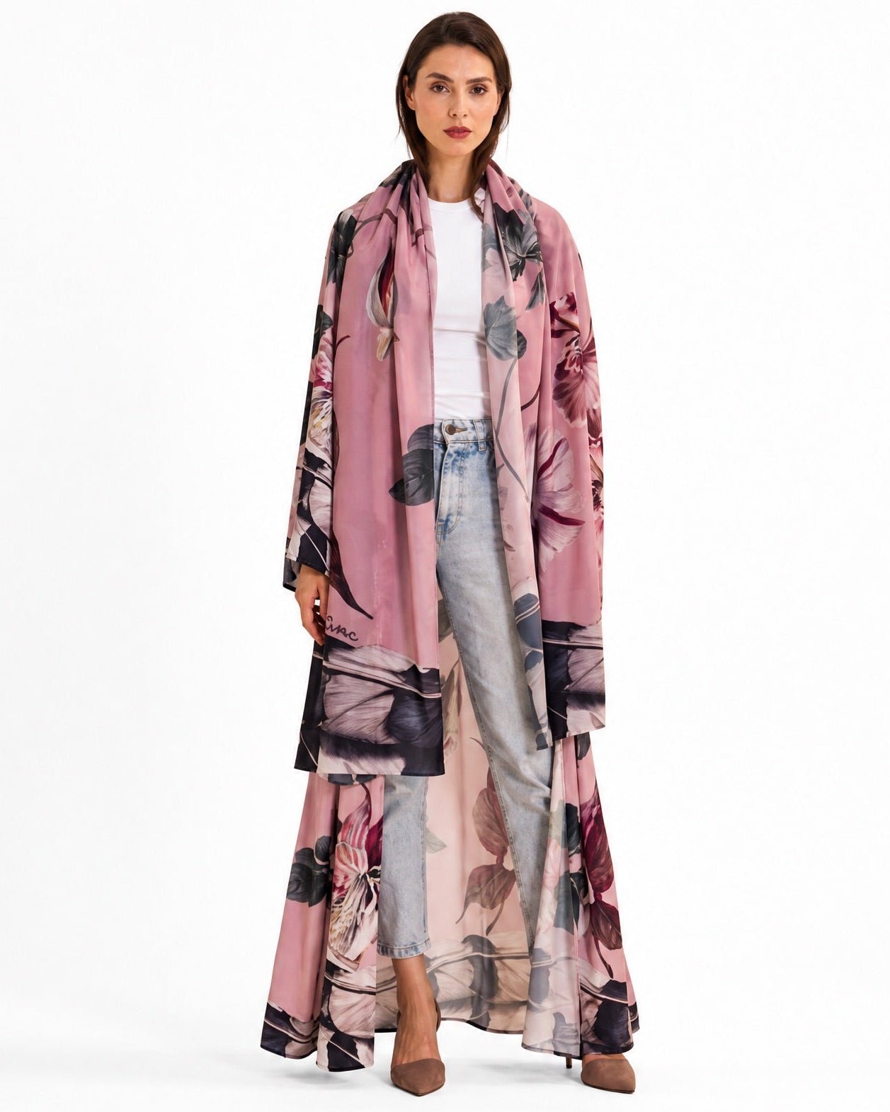 SUMMER26LOOK17 - Printed Silk Abaya - THE ORPHIC - MIRA Y MANO