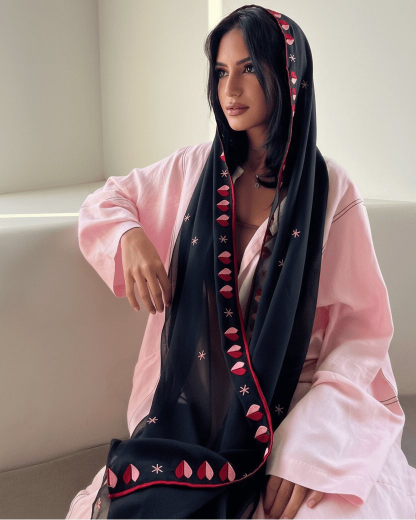 QUEEN OF HEATS BK SCARF - THE UNTITLED PROJECT - MIRA Y MANO