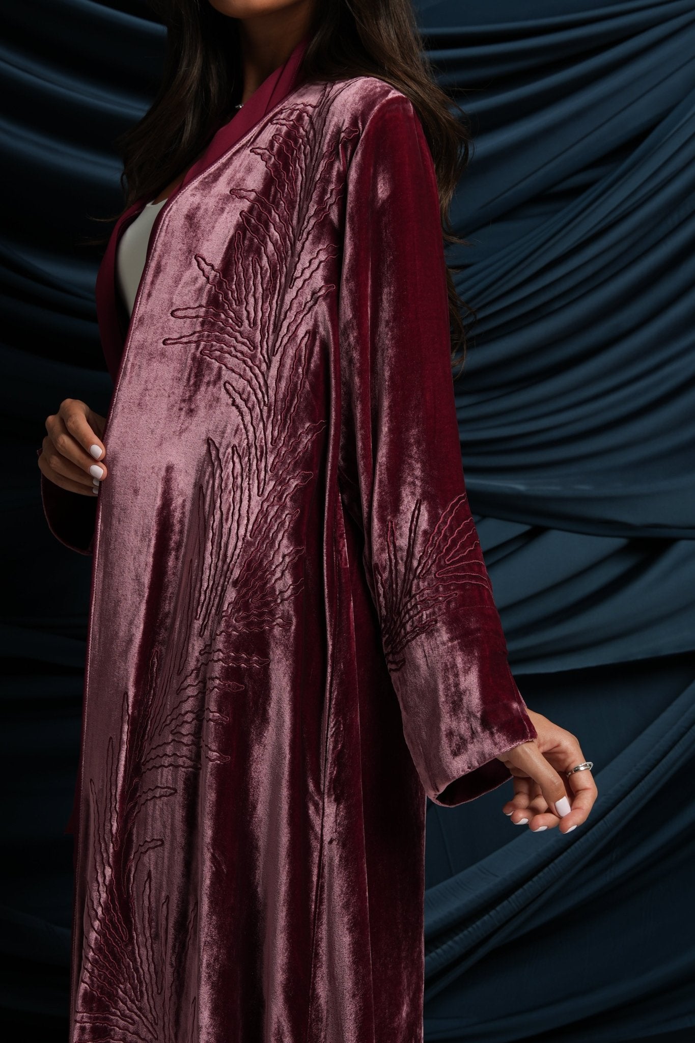 A11 - VR ABAYA - UCCELLO - MIRA Y MANO