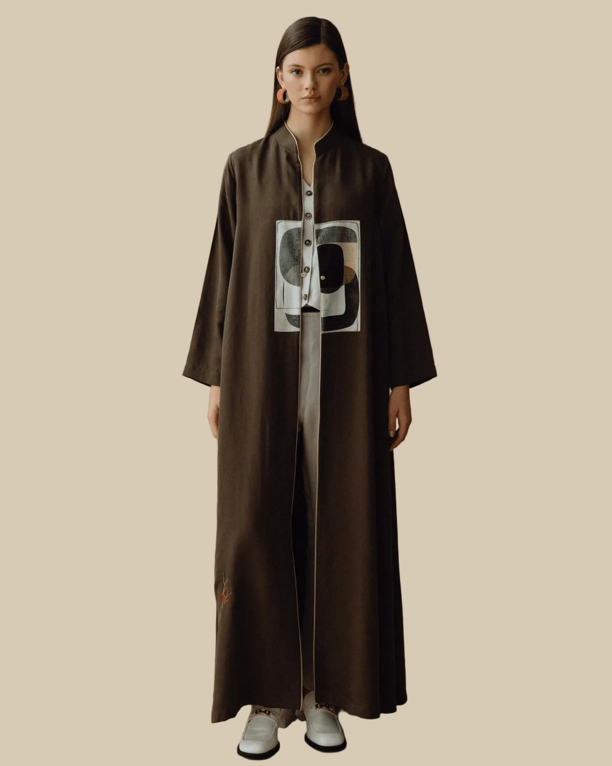 صورة للمنتج CODE-0335 – عباية قطنية حريرية بنية – MIRA Y MANO