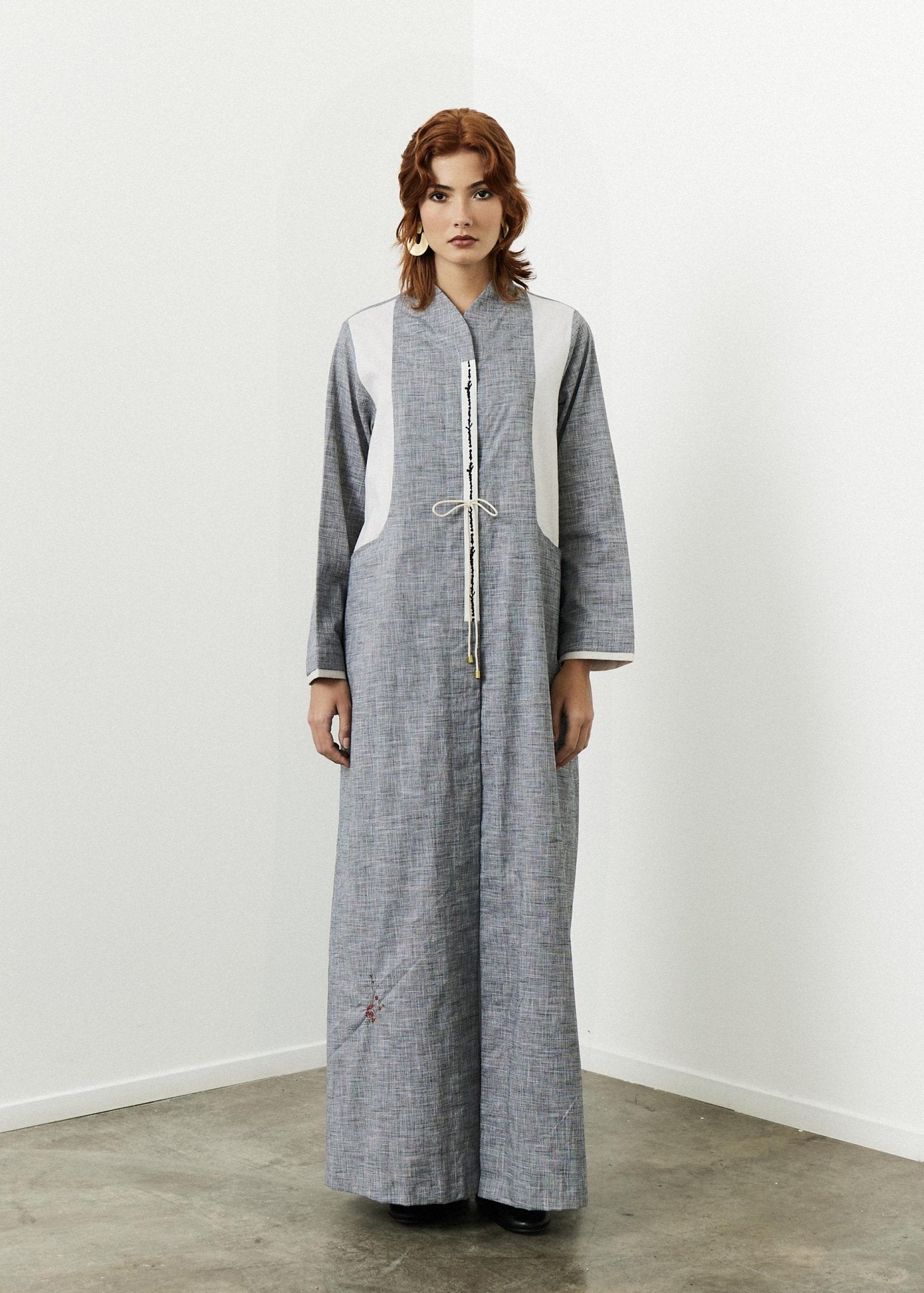CODE - 0377 ABAYA - ZAH DESIGN - MIRA Y MANO
