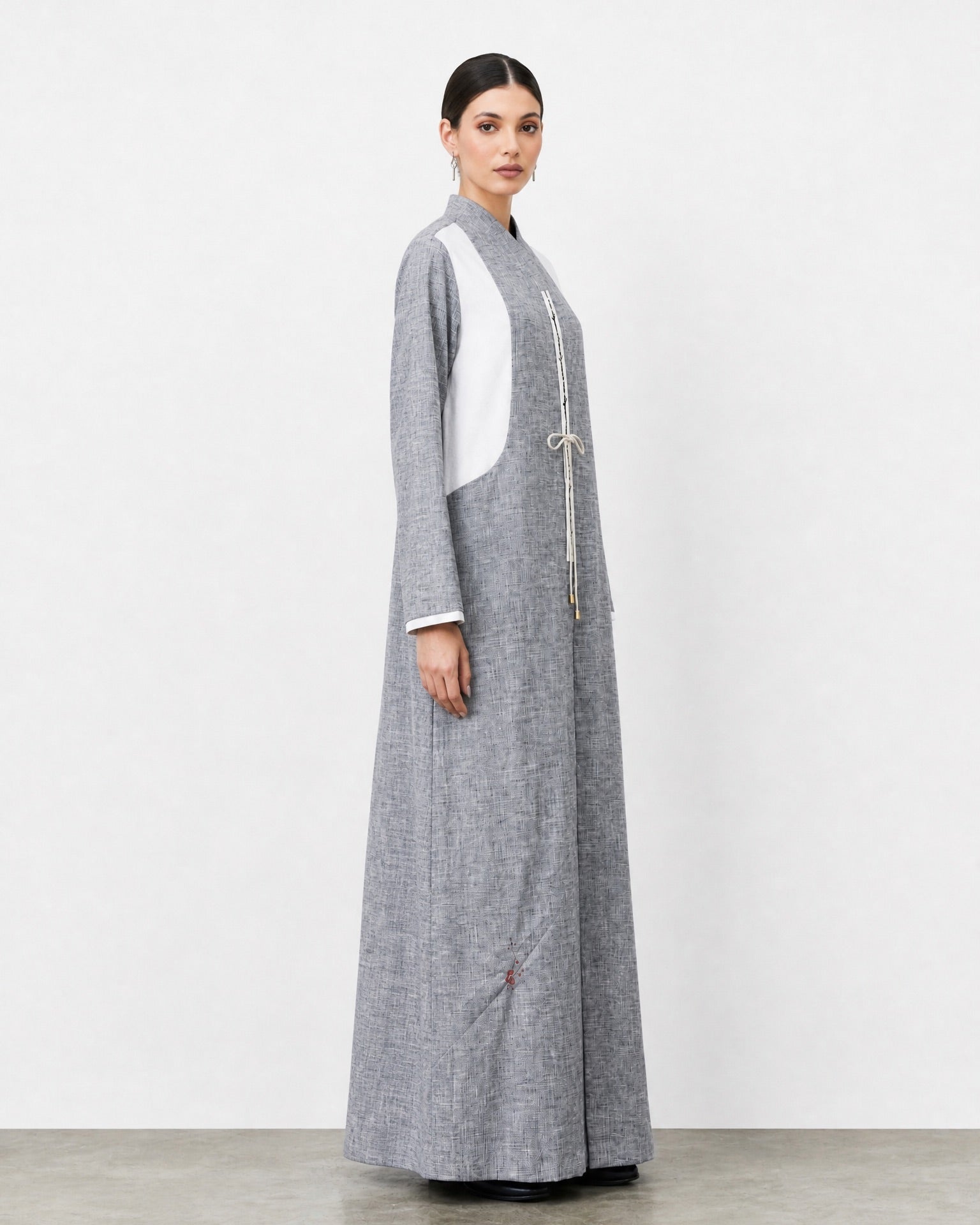 CODE-0377 – Gray Cotton Mix Abaya – Product image 4