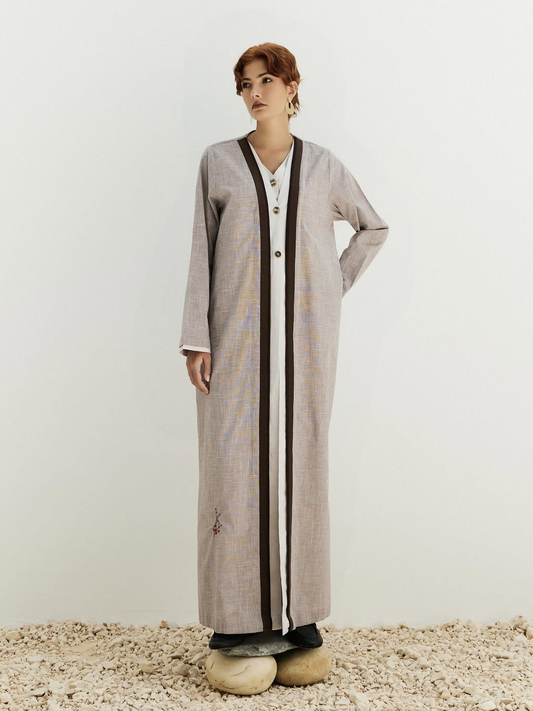 CODE - 0378 ABAYA - ZAH DESIGN - MIRA Y MANO