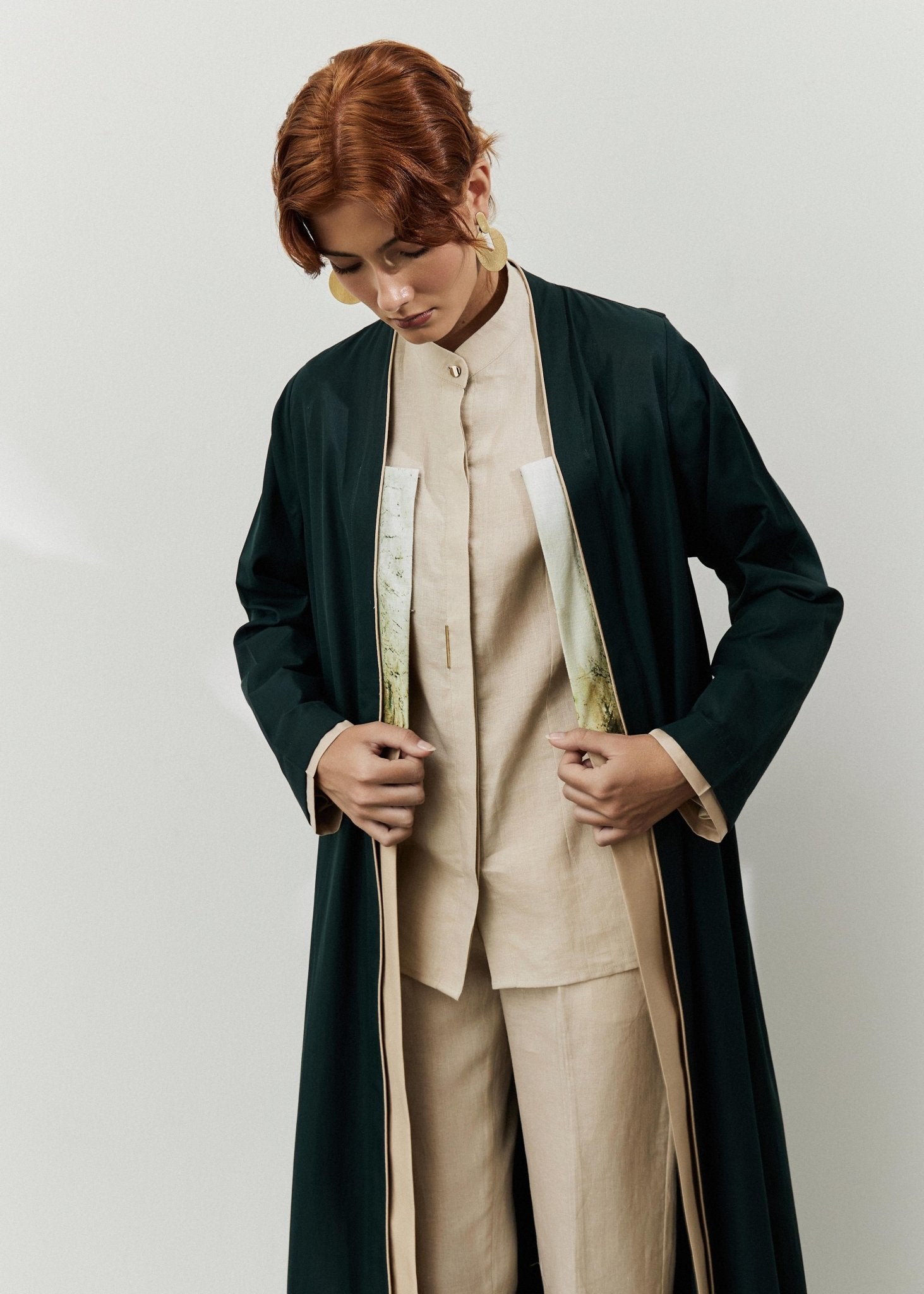 CODE - 0382 ABAYA - ZAH DESIGN - MIRA Y MANO