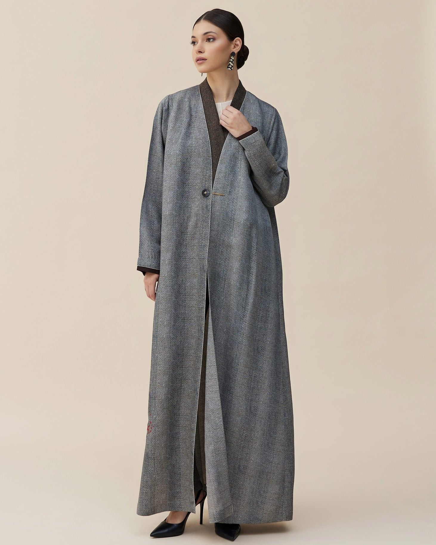 CODE - 0399 ABAYA - ZAH DESIGN - MIRA Y MANO
