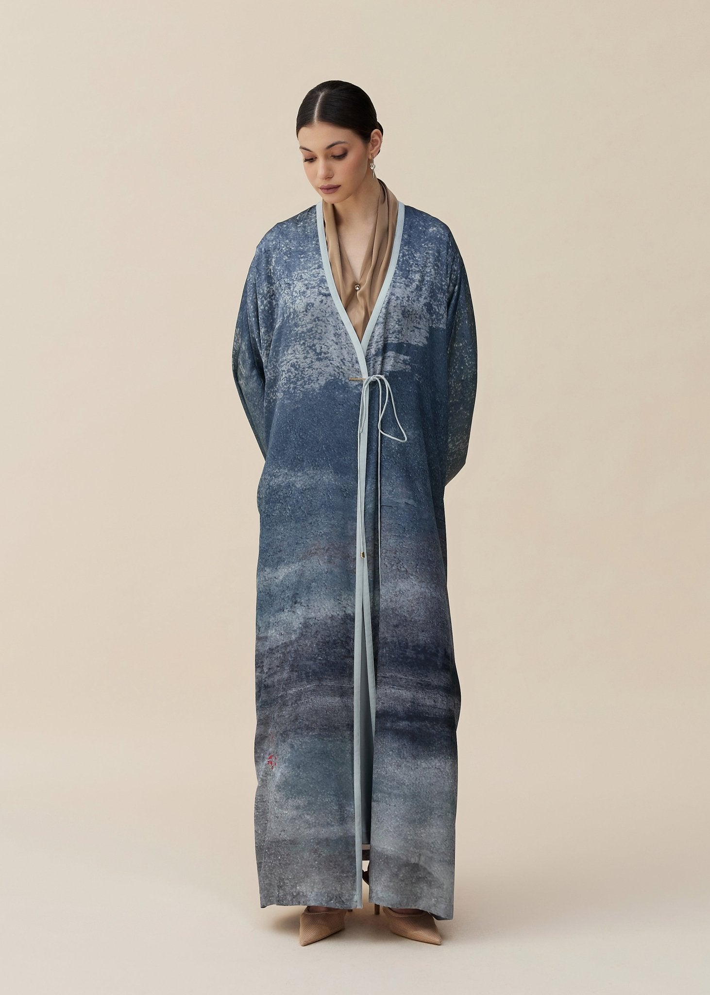 CODE - 0414 ABAYA - ZAH DESIGN - MIRA Y MANO