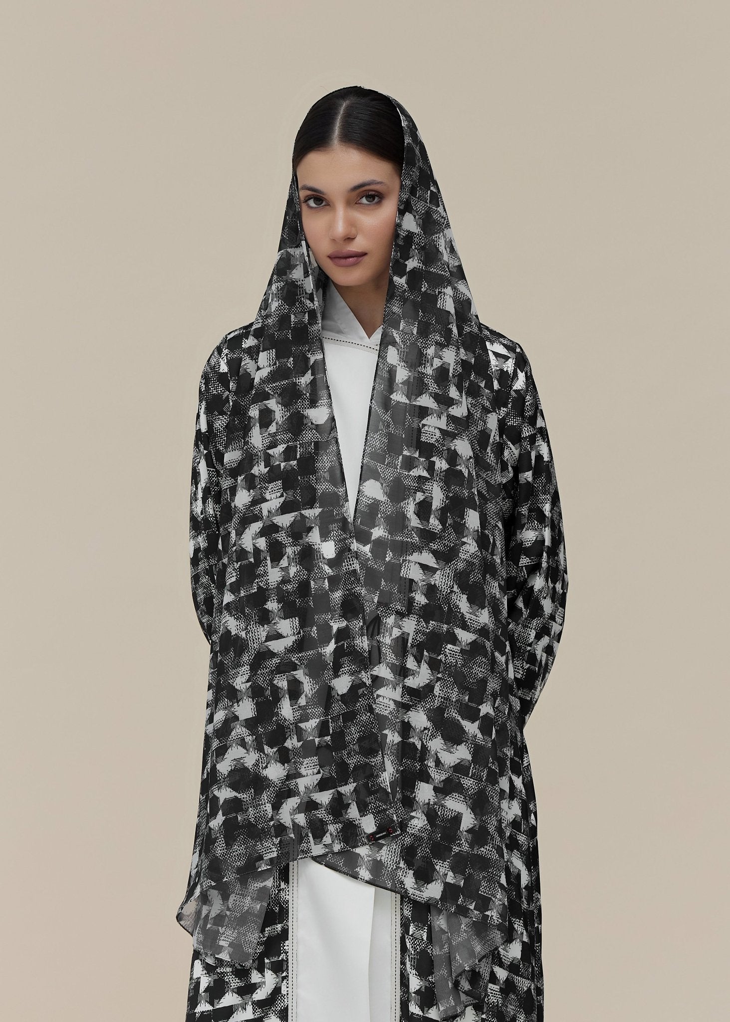 CODE - 0419 ABAYA - ZAH DESIGN - MIRA Y MANO