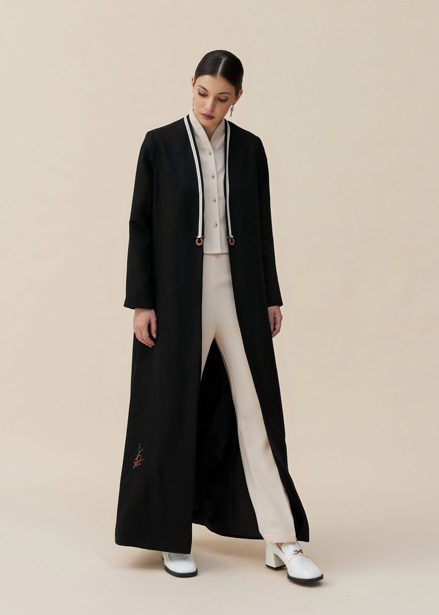 CODE - 0424 ABAYA - ZAH DESIGN - MIRA Y MANO