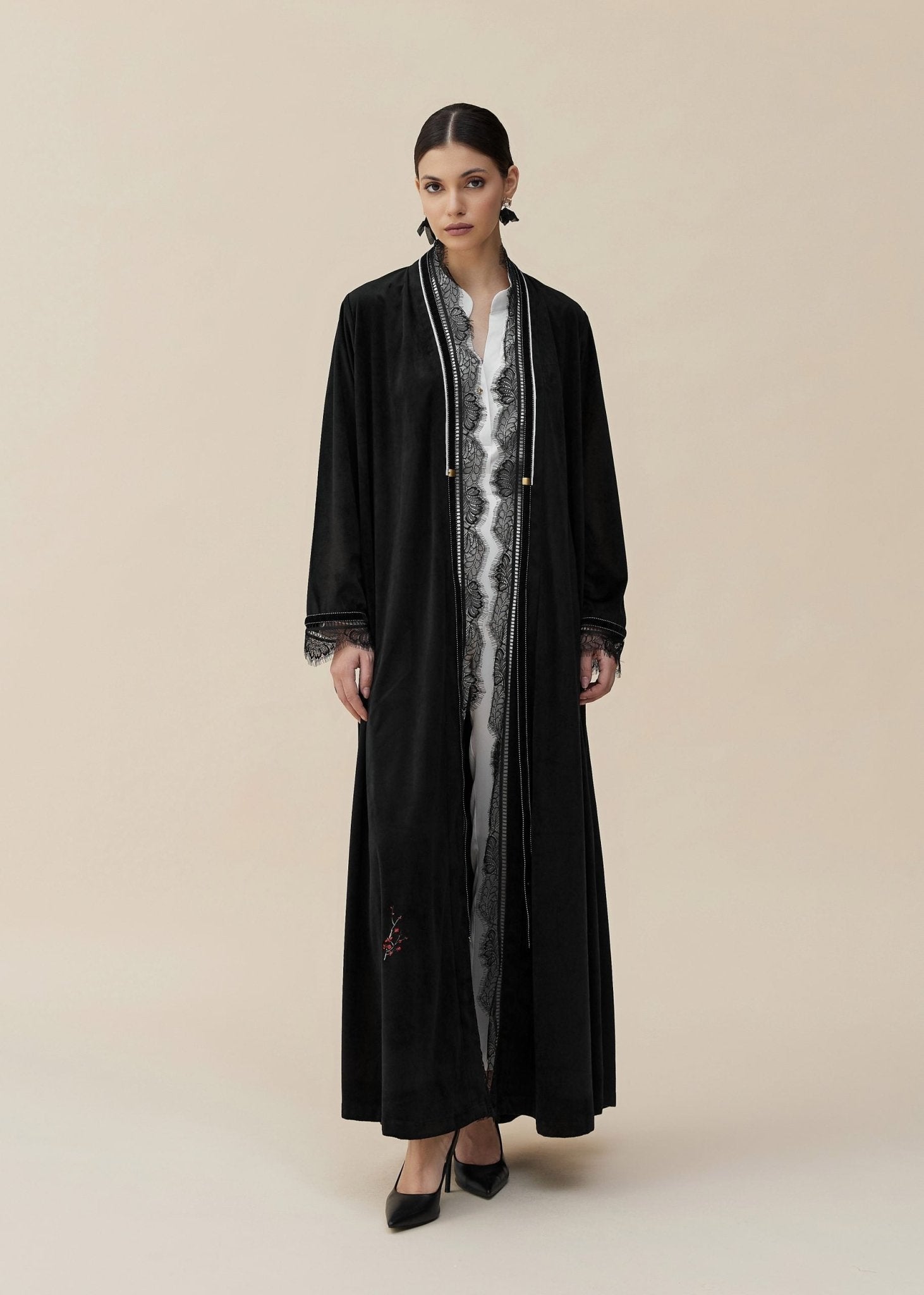 CODE - 0428 ABAYA - ZAH DESIGN - MIRA Y MANO