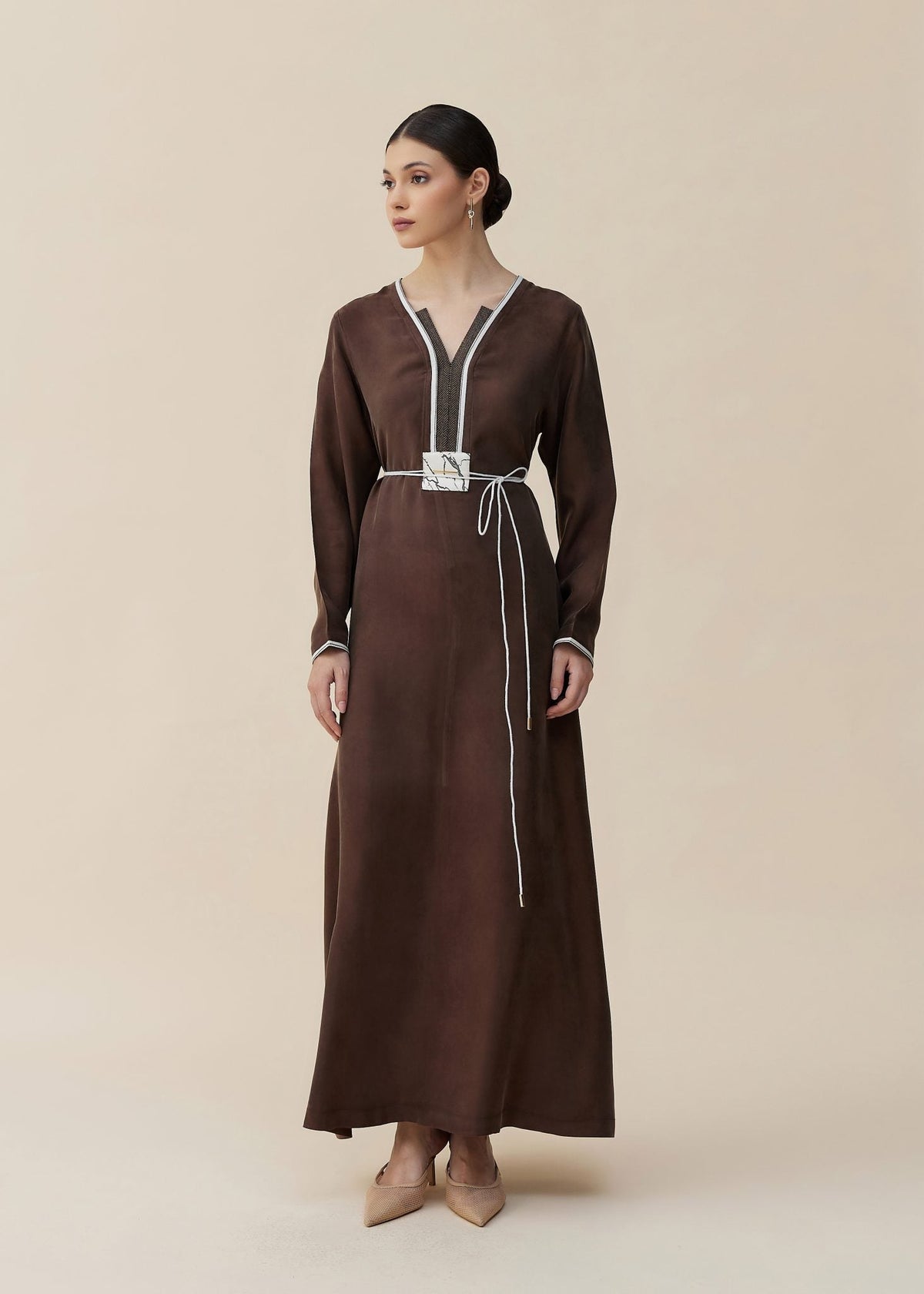 CODE - D - 38 DRESS - MIRA Y MANO