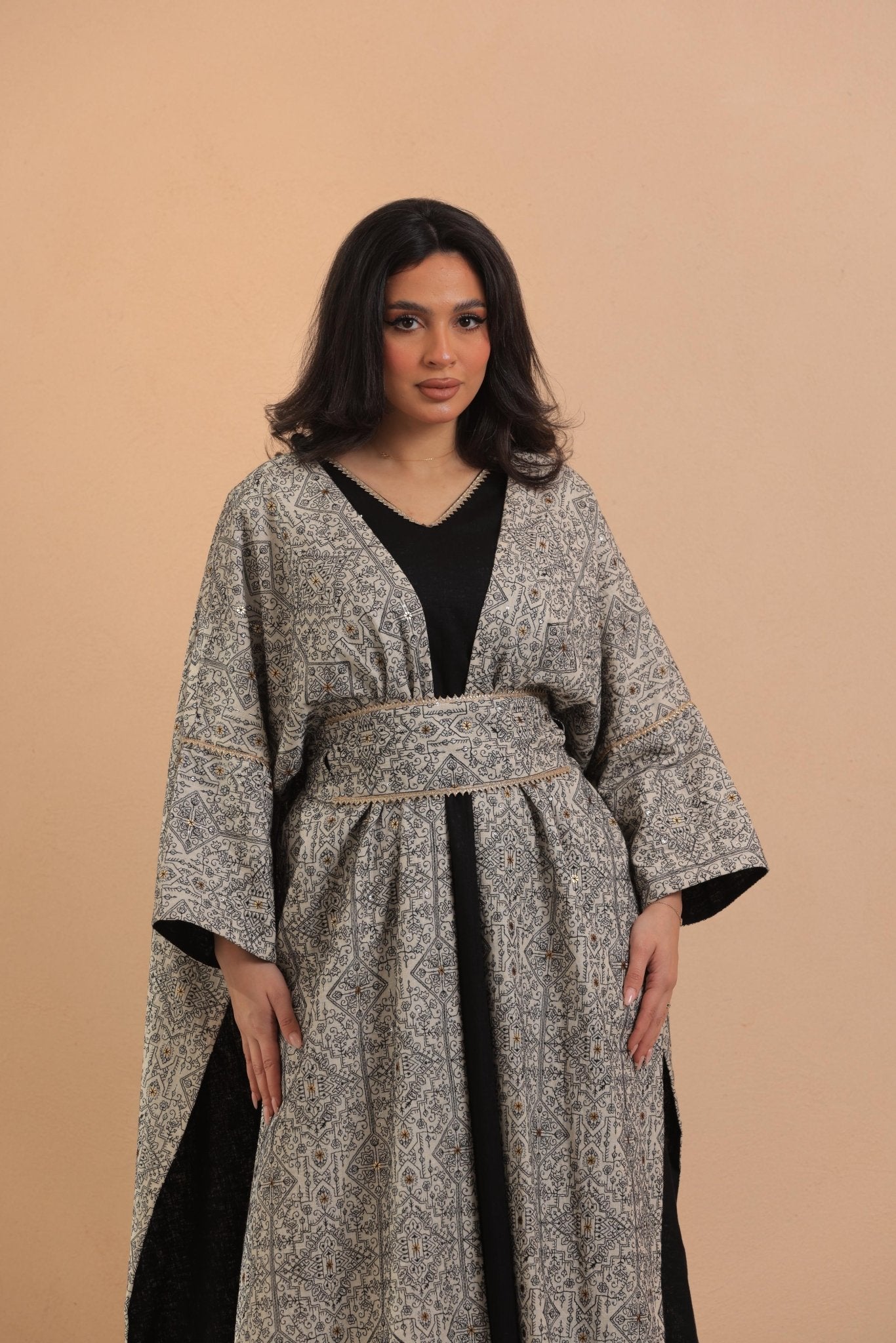 R25ZAY037 - BLA KAFTAN - ZAYLOONA - MIRA Y MANO