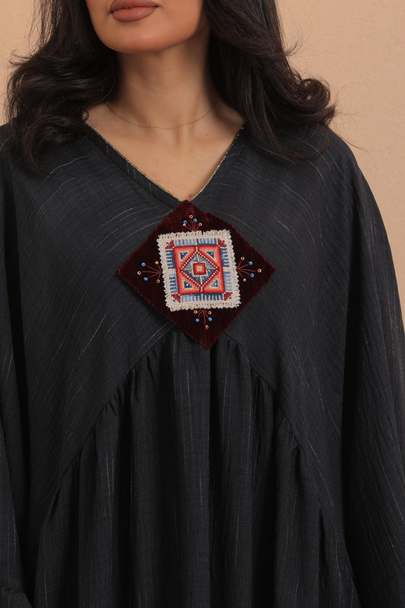 R25ZAY038 - NAV KAFTAN - ZAYLOONA - MIRA Y MANO