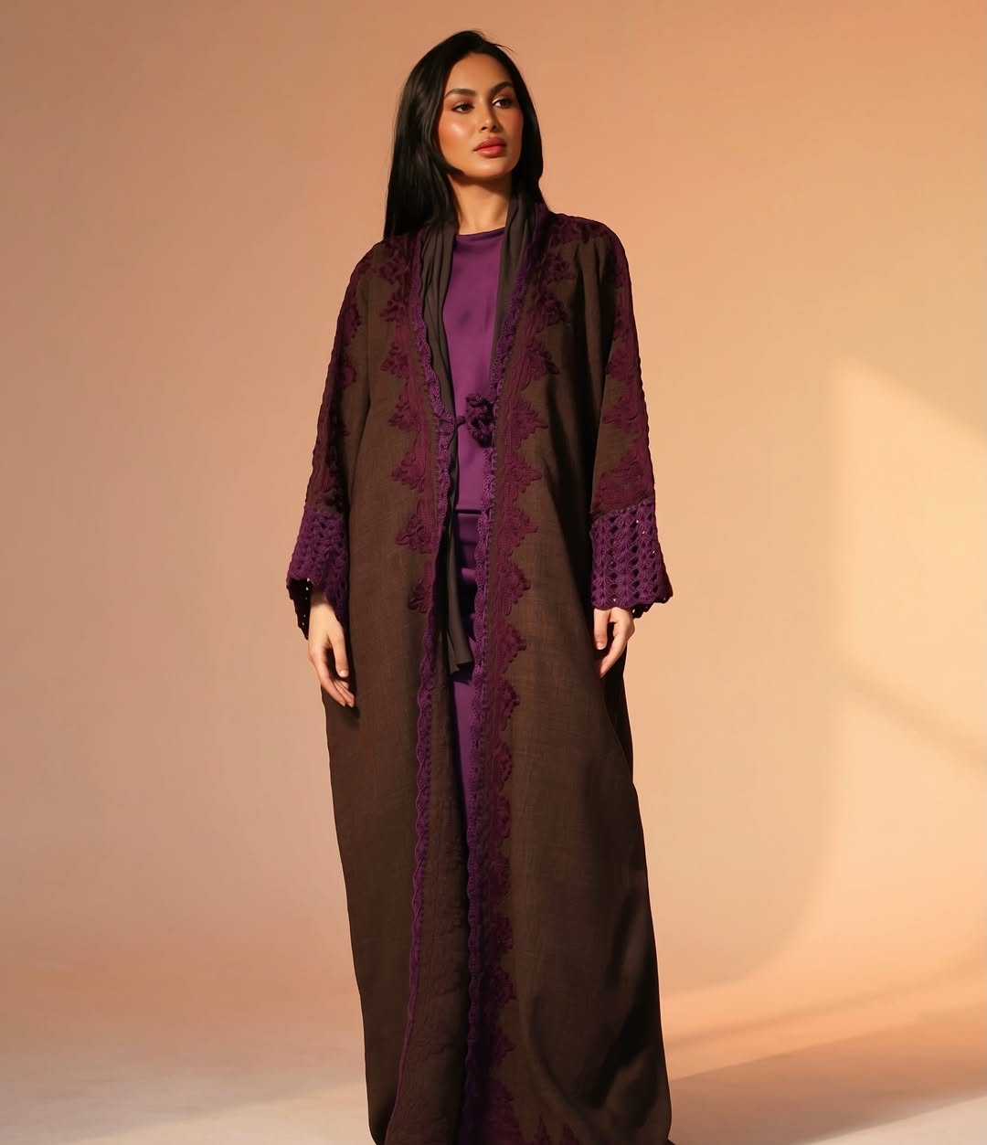 AZURA ABAYA - ZIYA - MIRA Y MANO