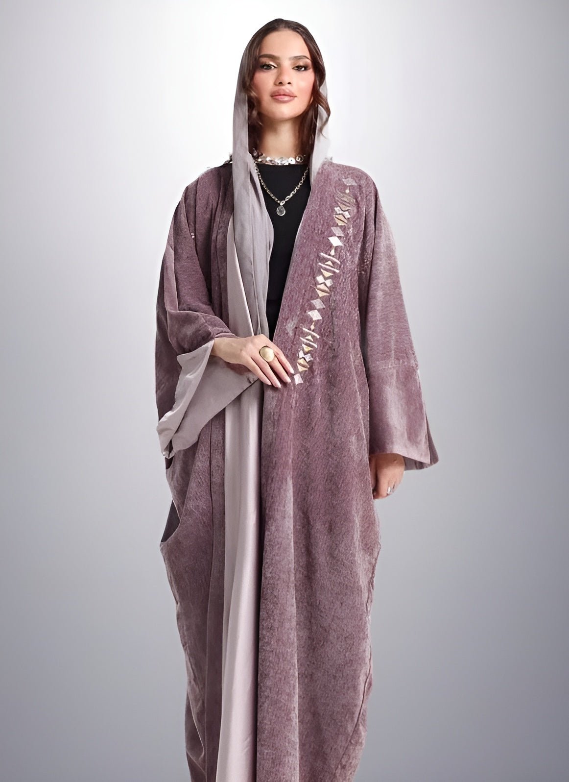 HAZE ABAYA - ZIYA - MIRA Y MANO
