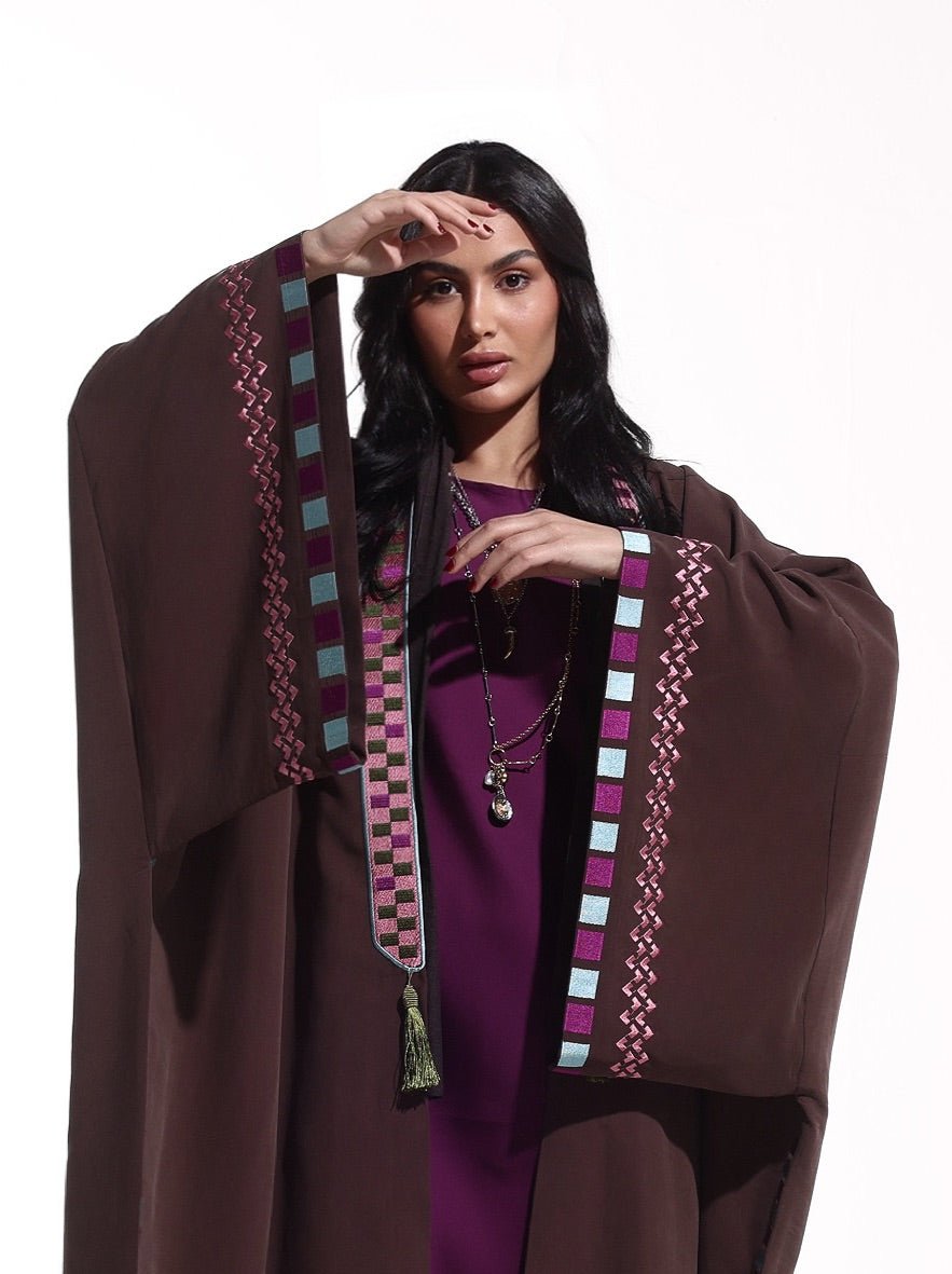 MAHOGANY ABAYA - ZIYA - MIRA Y MANO