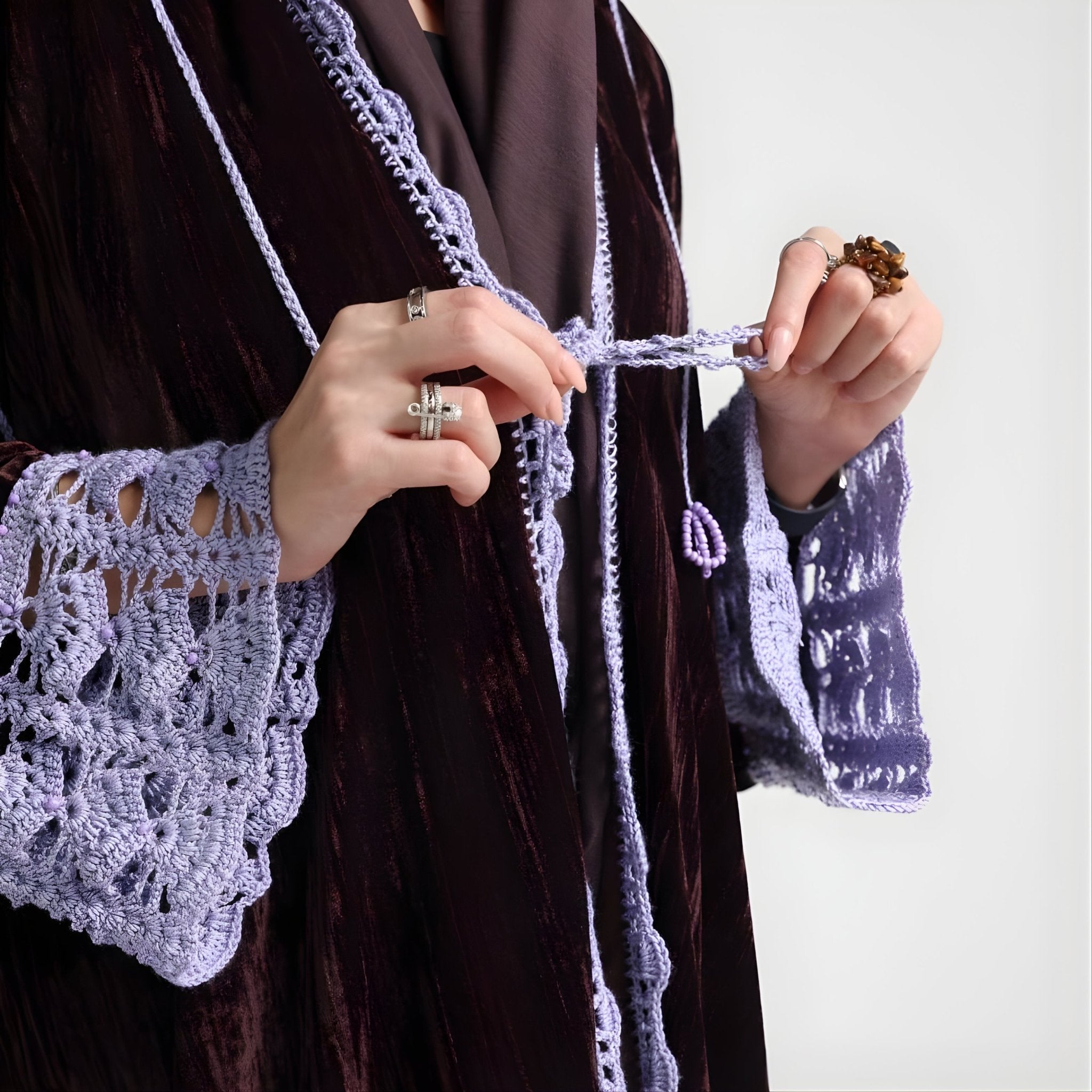 OAKBERRY ABAYA - ZIYA - MIRA Y MANO