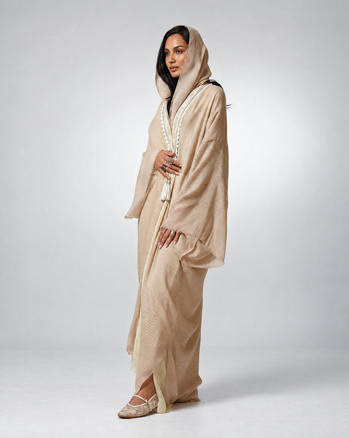 Oasis – Beige Cotton Abaya - MIRA Y MANO