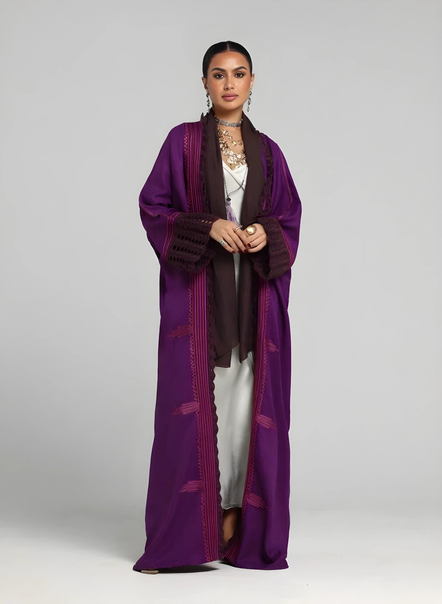 SASSBERRY ABAYA - ZIYA - MIRA Y MANO