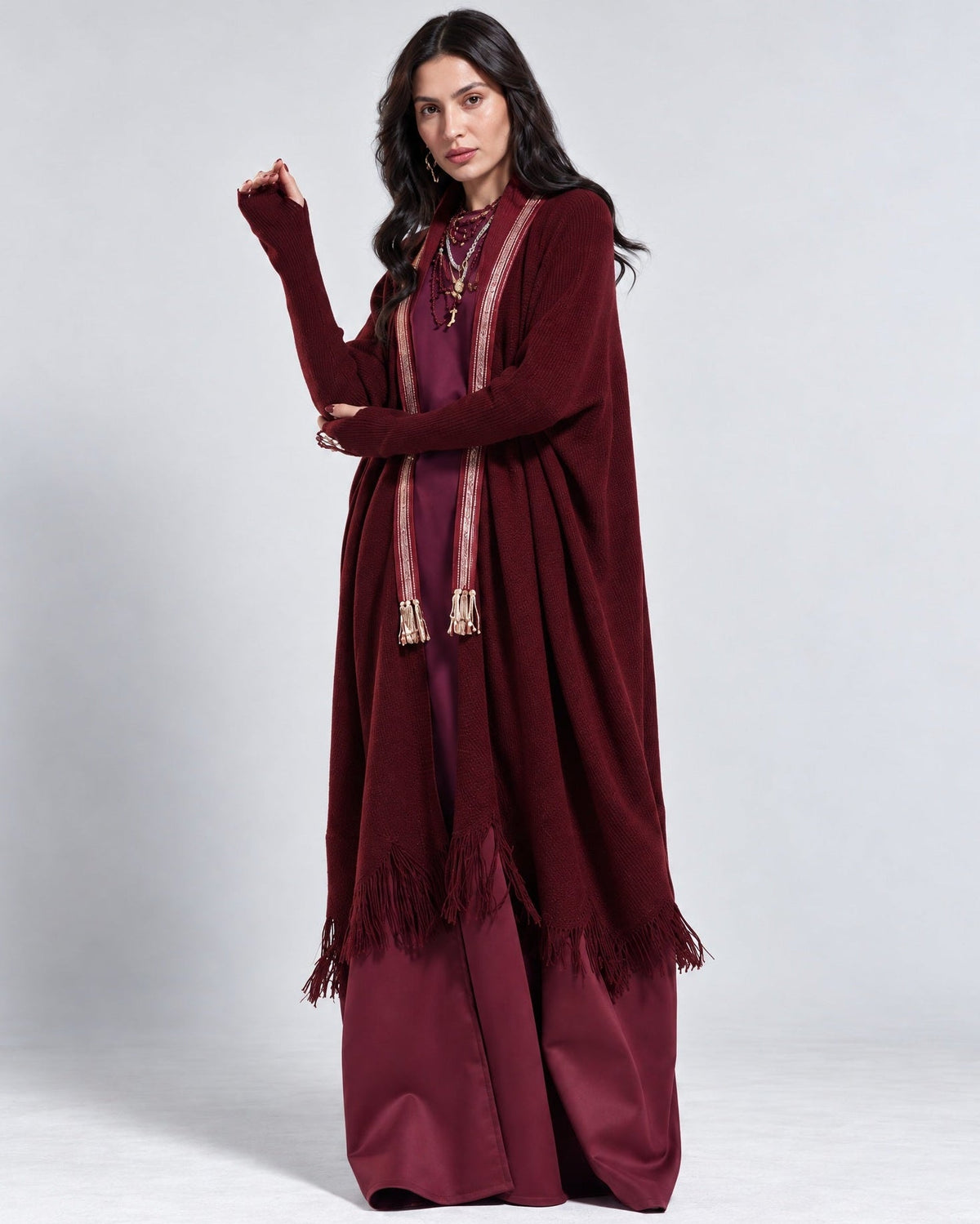 Signature Maroon Wool Abaya - ZIYA - MIRA Y MANO