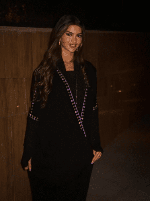 TRIA BLACK ABAYA - ZIYA - MIRA Y MANO